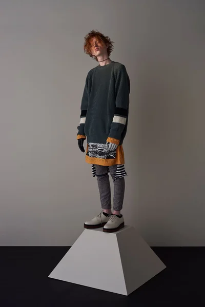 Look 19